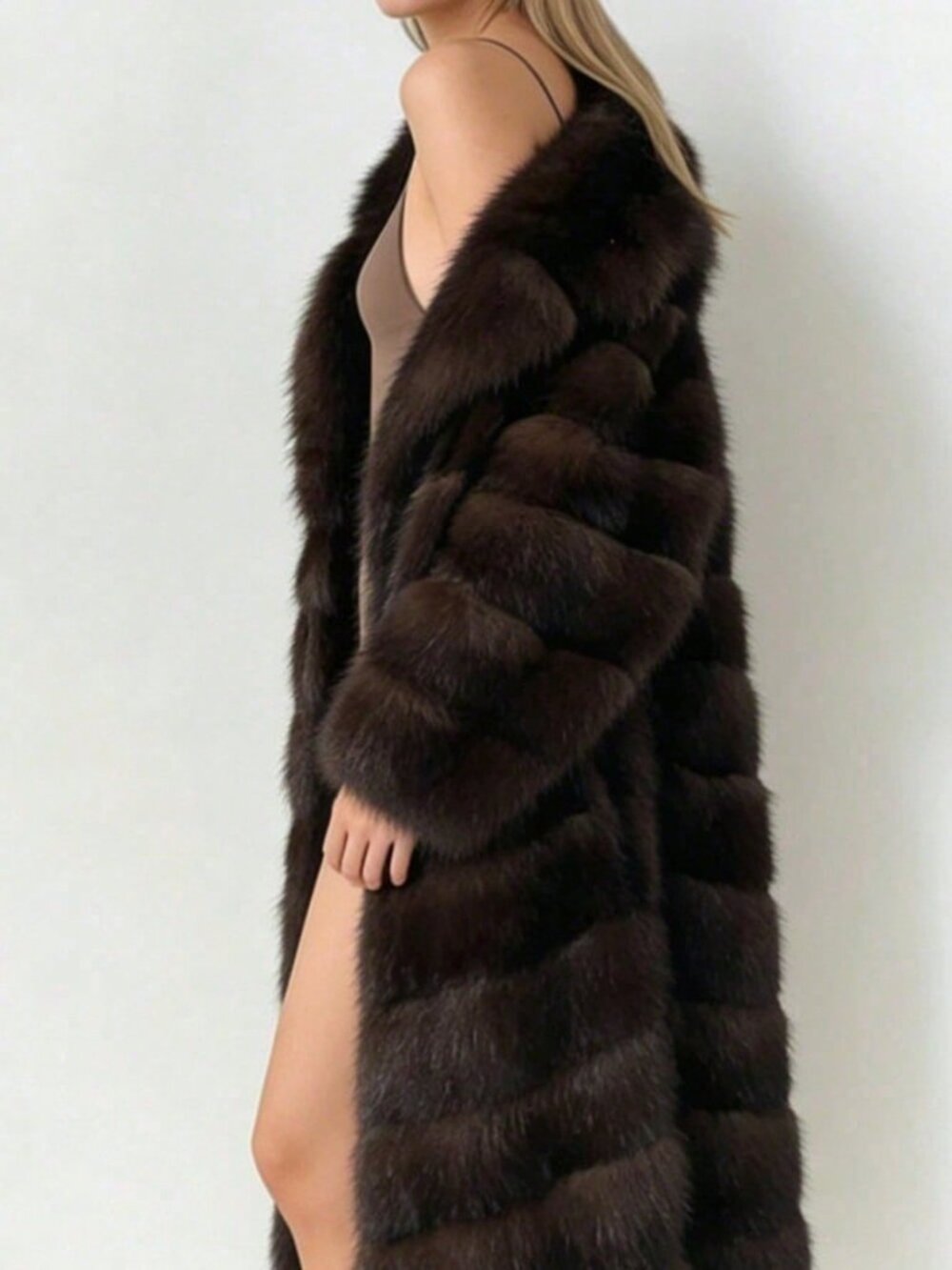 Brown elegant Women's Elegant faux Fur teddy Coat - Picture 4 of 6